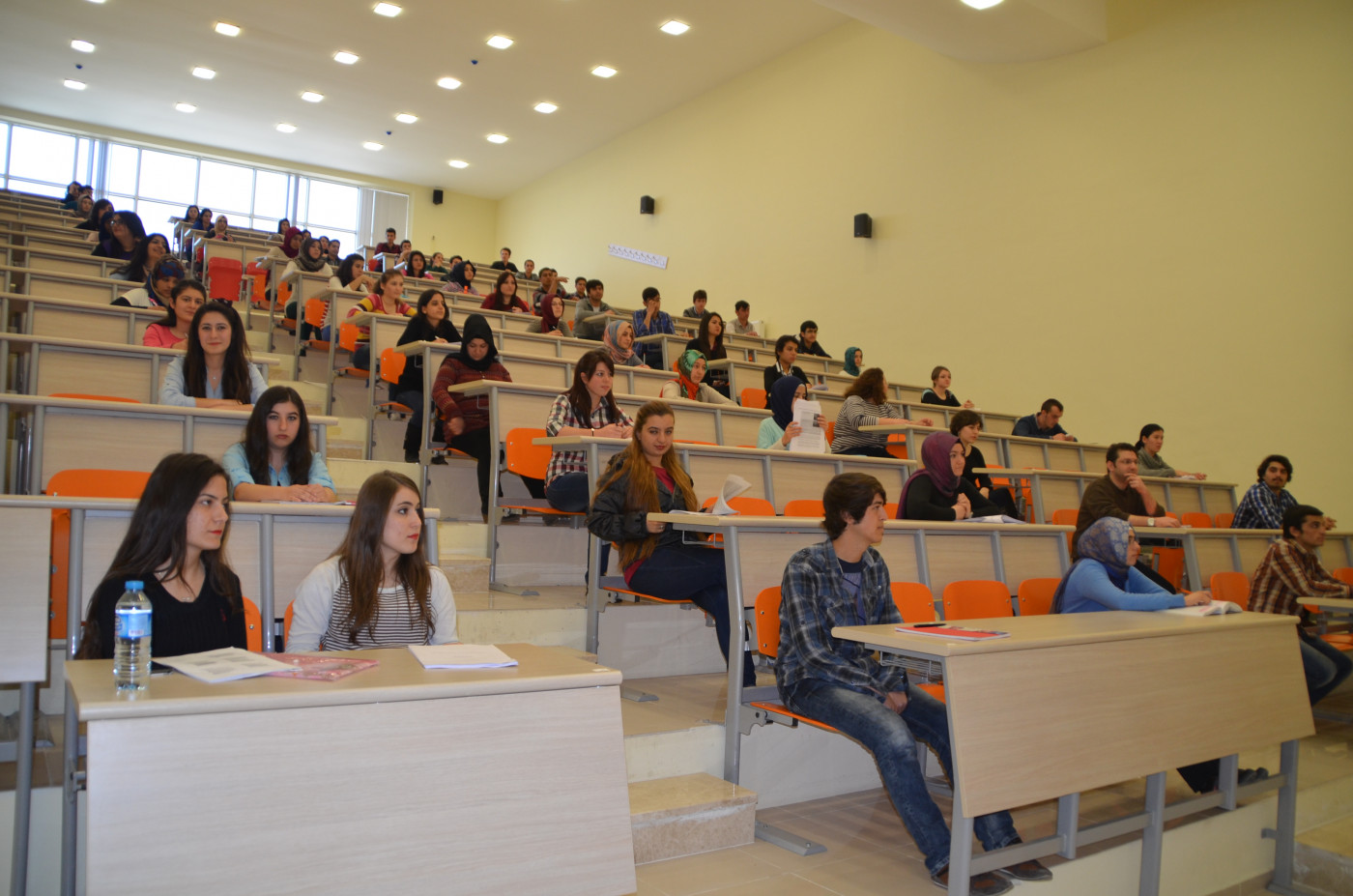 Read more about the article Burdur Mehmet Akif Ersoy Üniversitesi’nin Pedagojik Formasyon Bölümü: Eğitimde Fark Yaratan Bir Geleceğe Adım